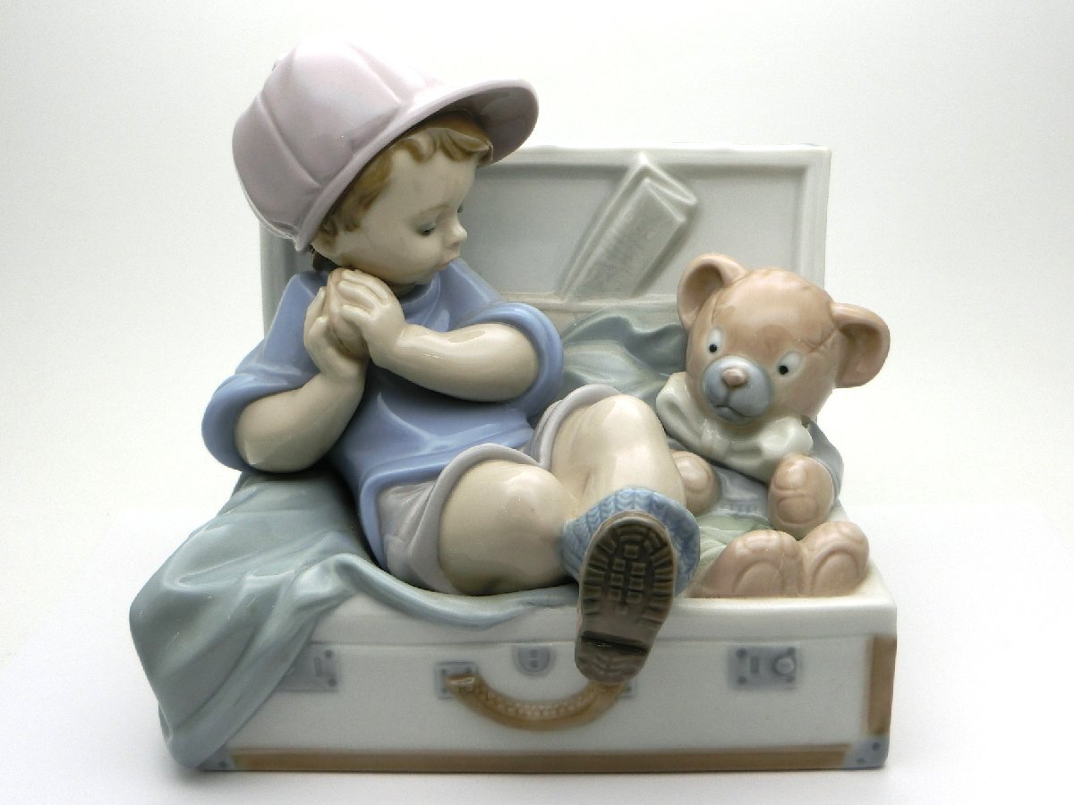 LLADRO 6795 一緒に遊ぼう 男の子 くま フィギュリン 陶磁器人形 西洋工芸 置物 インテリア リヤドロ 1円~ N0418拍卖