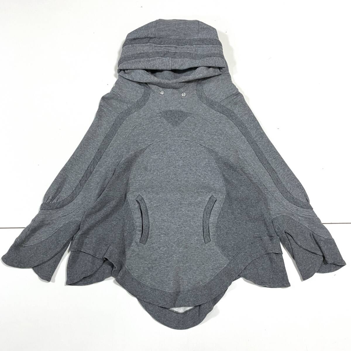 2015AW UNDERCOVER 変形 立体裁断 スウェット プルオーバー アーマー パーカー グレー 2サイズ アンダーカバー フーディ archive 5060571 拍卖