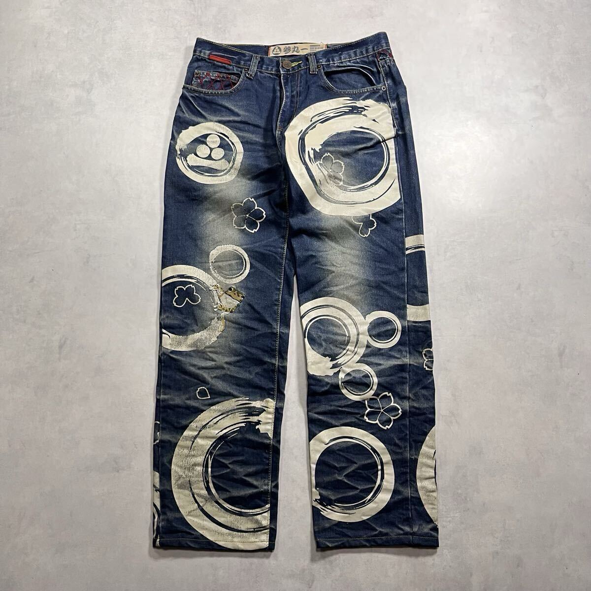 参丸一 デニムパンツ ジーンズ ジーパン 和柄 プリント 蛙 刺繍 鬼ヒゲ / 泥棒日記 絡繰魂 INFINITY 拍卖
