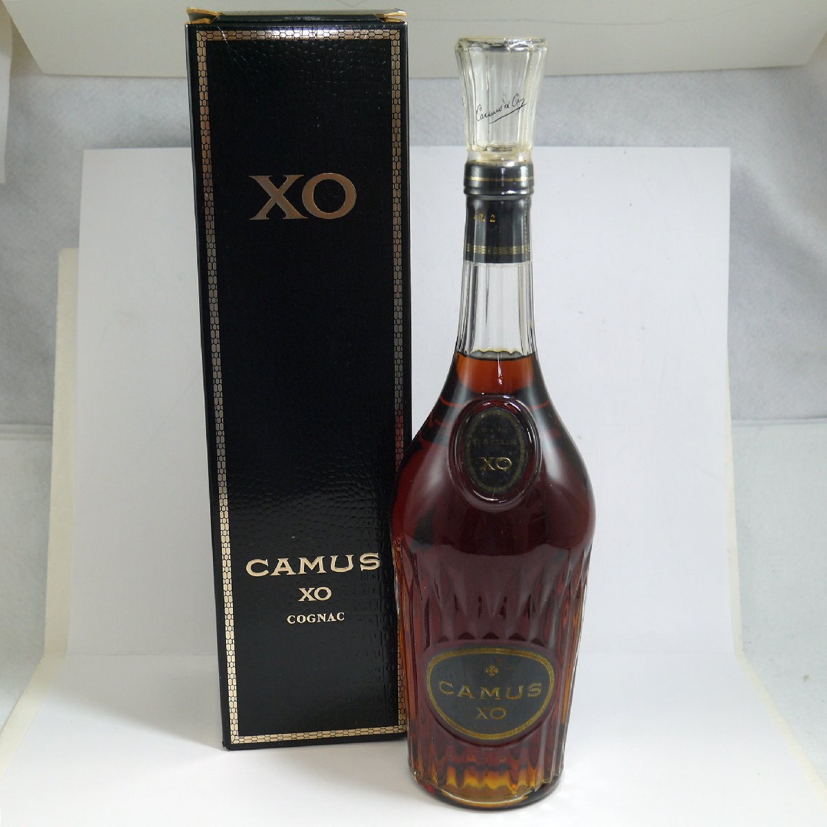 未開栓・保管品 CAMUS カミュ XO ロングネック 700ml COGNAC コニャック ブランデー 外箱付拍卖