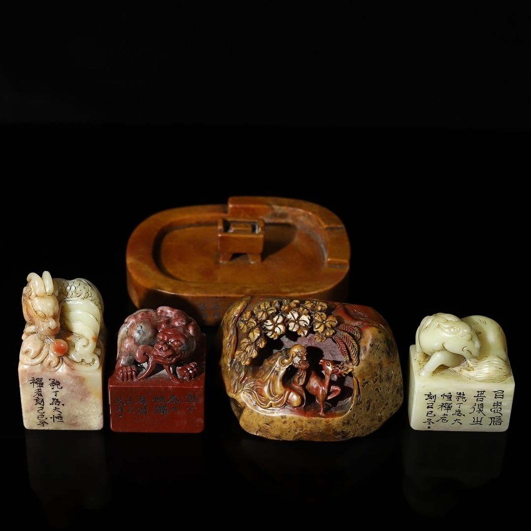 旧 清代 寿山石 彫刻 瑞獣 紐印鑑 硯臺 人物印鑑 文房具 中国古美術 古賞物 唐物 S710拍卖