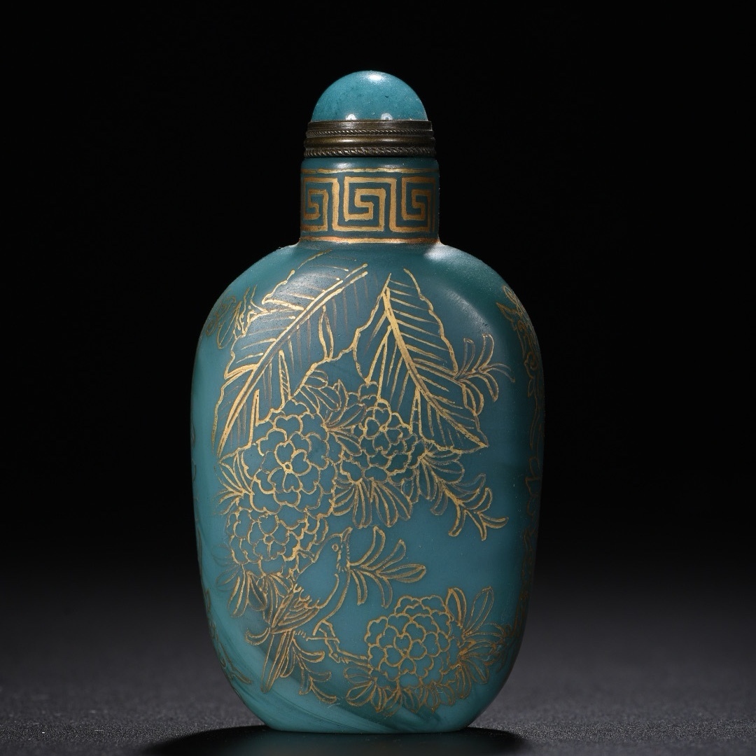 旧 清代 乾隆年製 琉璃描金怪石花鳥鼻烟壺 置物 文房具 古賞物 中国古美術 唐物 K710拍卖