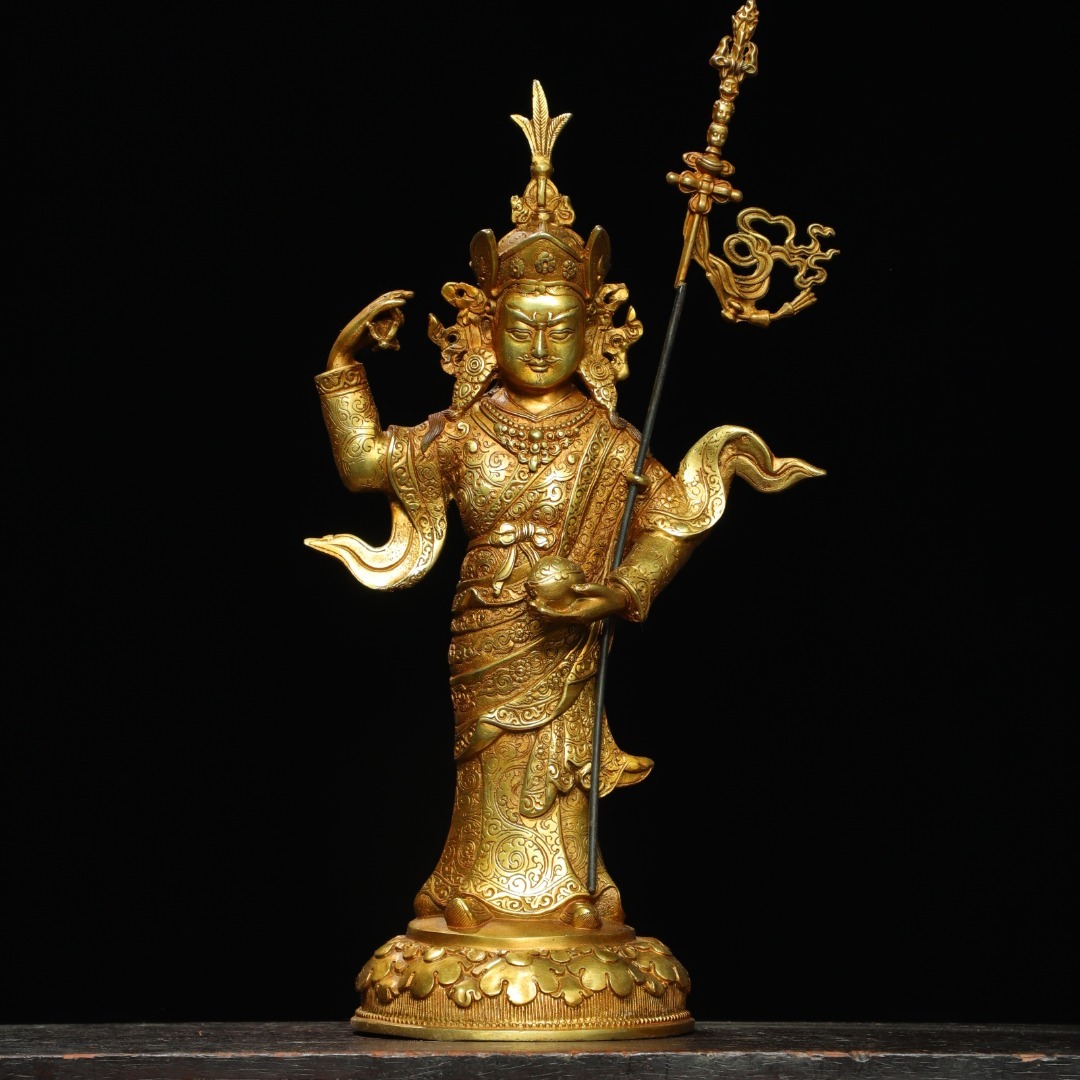 旧 明代 銅塗金 蓮花生大士仏 仏像 中国古美術 古賞物 古置物 唐物 K710拍卖