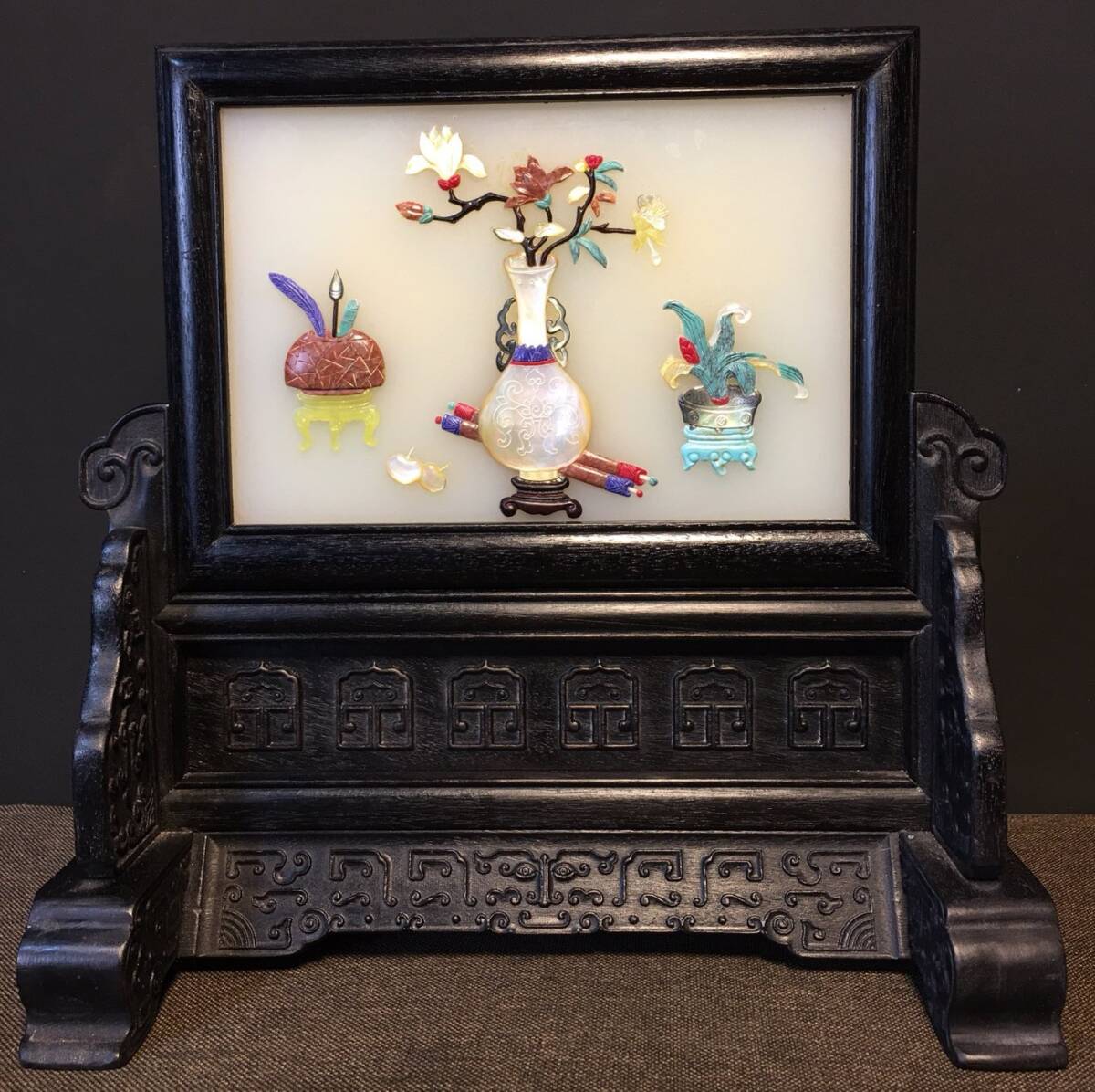 旧 清代 檀木 象眼玉石百寶插屏 木製 中国古美術 古賞物 古置物 唐物 K710拍卖