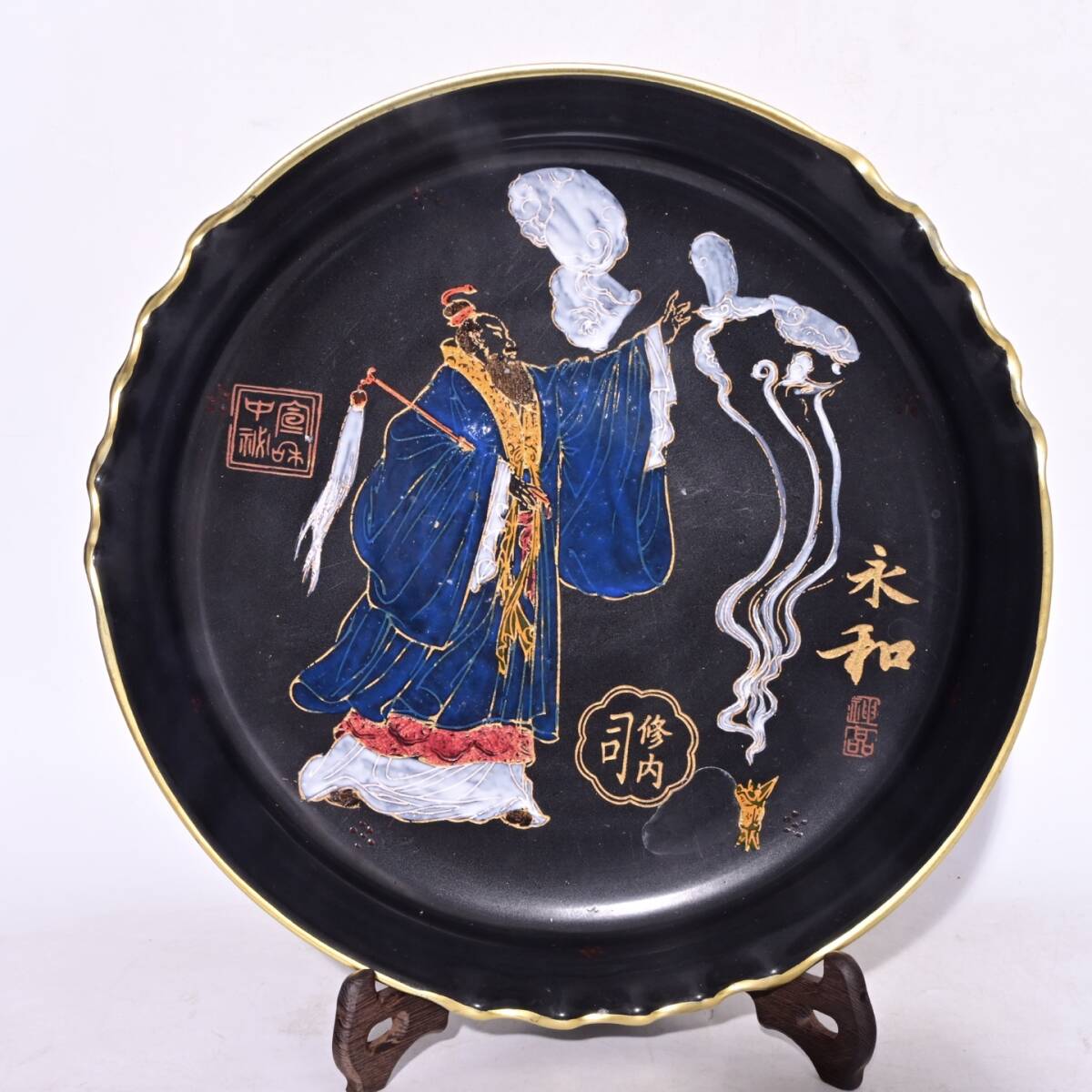 旧 宋 汝窯 黒釉黒汝彩色 蒔絵金 老子問天紋 賞皿 唐磁 古陶磁器 陶芸 中国古美術 古賞物 古置物 唐物 S710拍卖