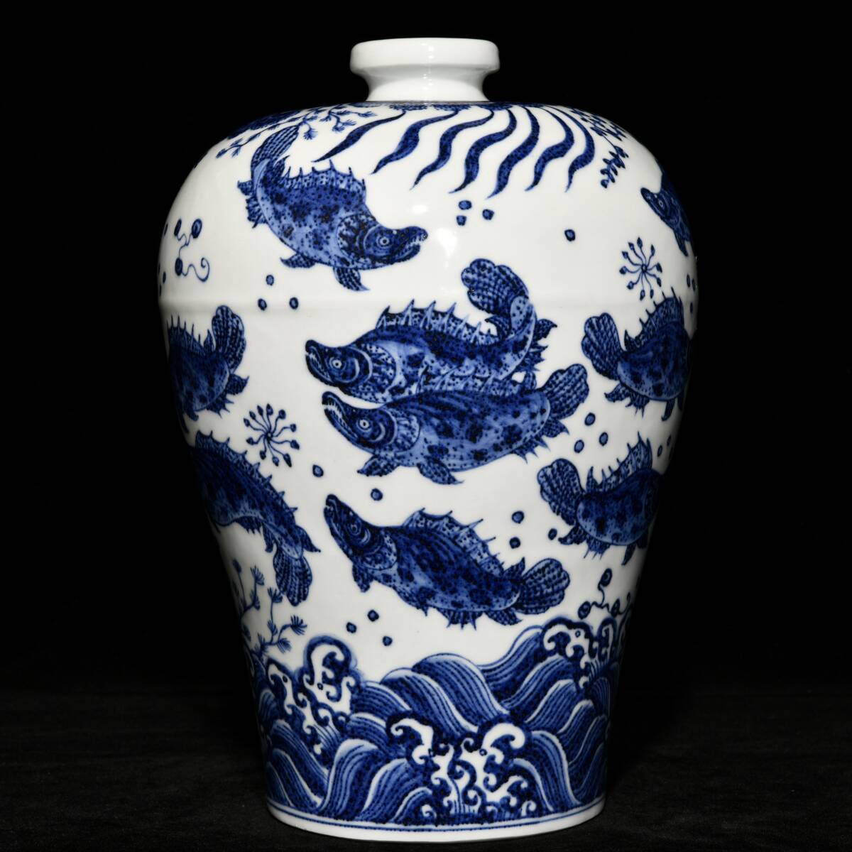 旧 明 青花 魚草紋 梅瓶 唐磁 古陶磁器 陶芸 中国古美術 古賞物 古置物 唐物 S710拍卖