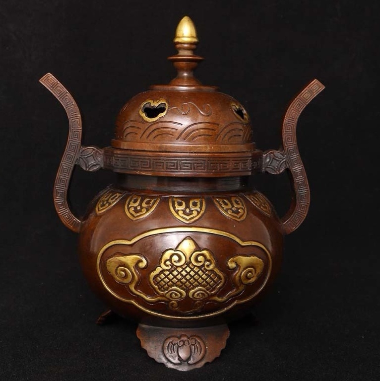 旧 大明宣德 紫銅鍍金 三足燻製炉 時代物 中国古美術 古賞物 古置物 唐物 S710拍卖