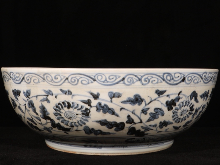 旧 元代 青花纏枝牡丹魚藻紋大碗 唐磁 古陶磁器 陶芸 中国古美術 古賞物 古置物 唐物 K710拍卖