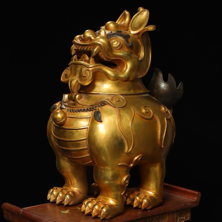 旧 清 銅鍍金 文案置物 瑞獣 燻製香炉 中国古美術 古賞物 古置物 唐物 S710拍卖