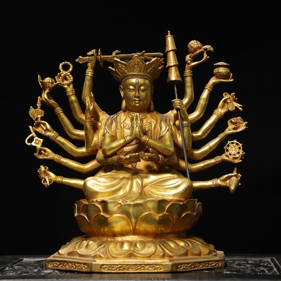 旧 明代 銅塗金 准提菩薩 仏像 中国古美術 古賞物 古置物 唐物 K710拍卖