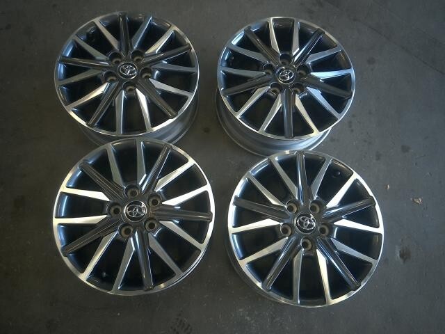 ノア ウ゛ォクシー純正16インチアルミ拍卖