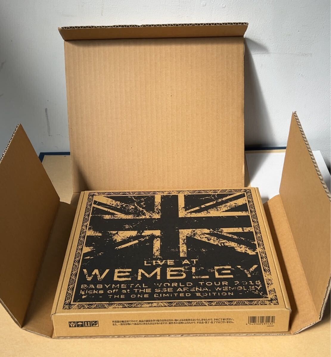 BABYMETAL LIVE AT WEMBLEY -THE ONE LIMITED EDITION Blu-ray/CD ベビーメタル ベビメタ ワールドツアー2016 限定 未開封品 拍卖