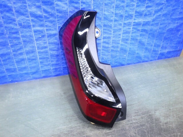K088 アクア MXPK10 MXPK11 MXPK15 MXPK16 左テール 52-337 良品拍卖