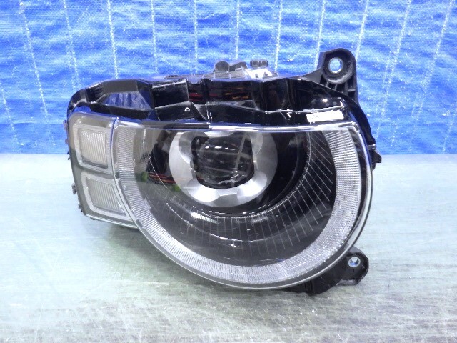 3301 ランドローバー ディフェンダー L663 右ライト LED コンピューター付 L8B2 13W029 GK 美品拍卖