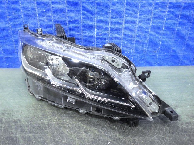 3142 セレナ C27 後期 右ライト LED 100-23784 B拍卖