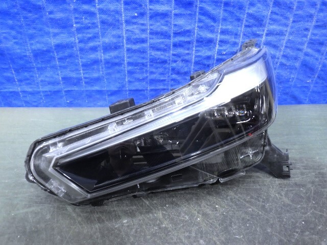 6280 WRV WR-V DG5 左ライト LED 100-8F08E 美品拍卖