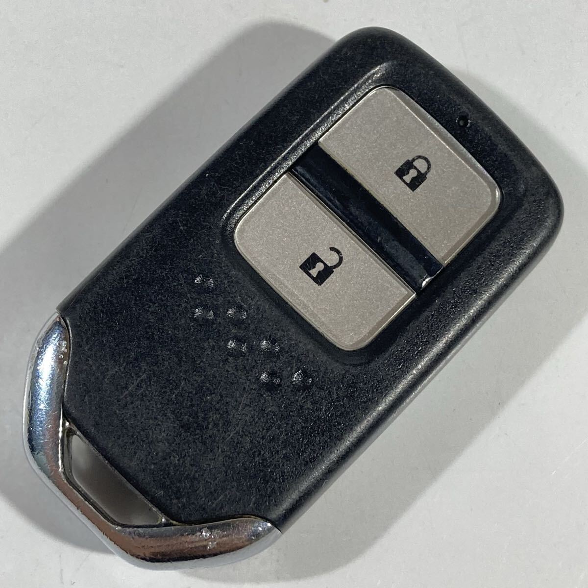 送料込 HONDA ホンダ純正 フィット シャトル ヴェゼル 72147-T5C-J01 2ボタン キーレス リモコンキー 鍵 MTI006J拍卖