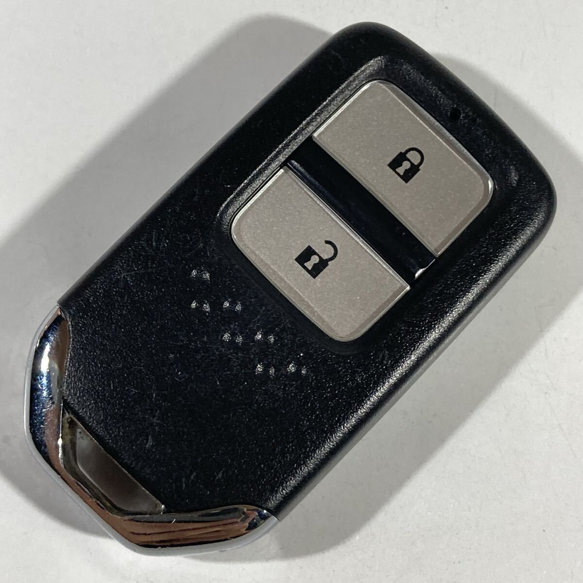 送料込 HONDA ホンダ純正 フィット シャトル ヴェゼル 72147-T5C-J01 2ボタン キーレス リモコンキー 鍵 MTI997I拍卖