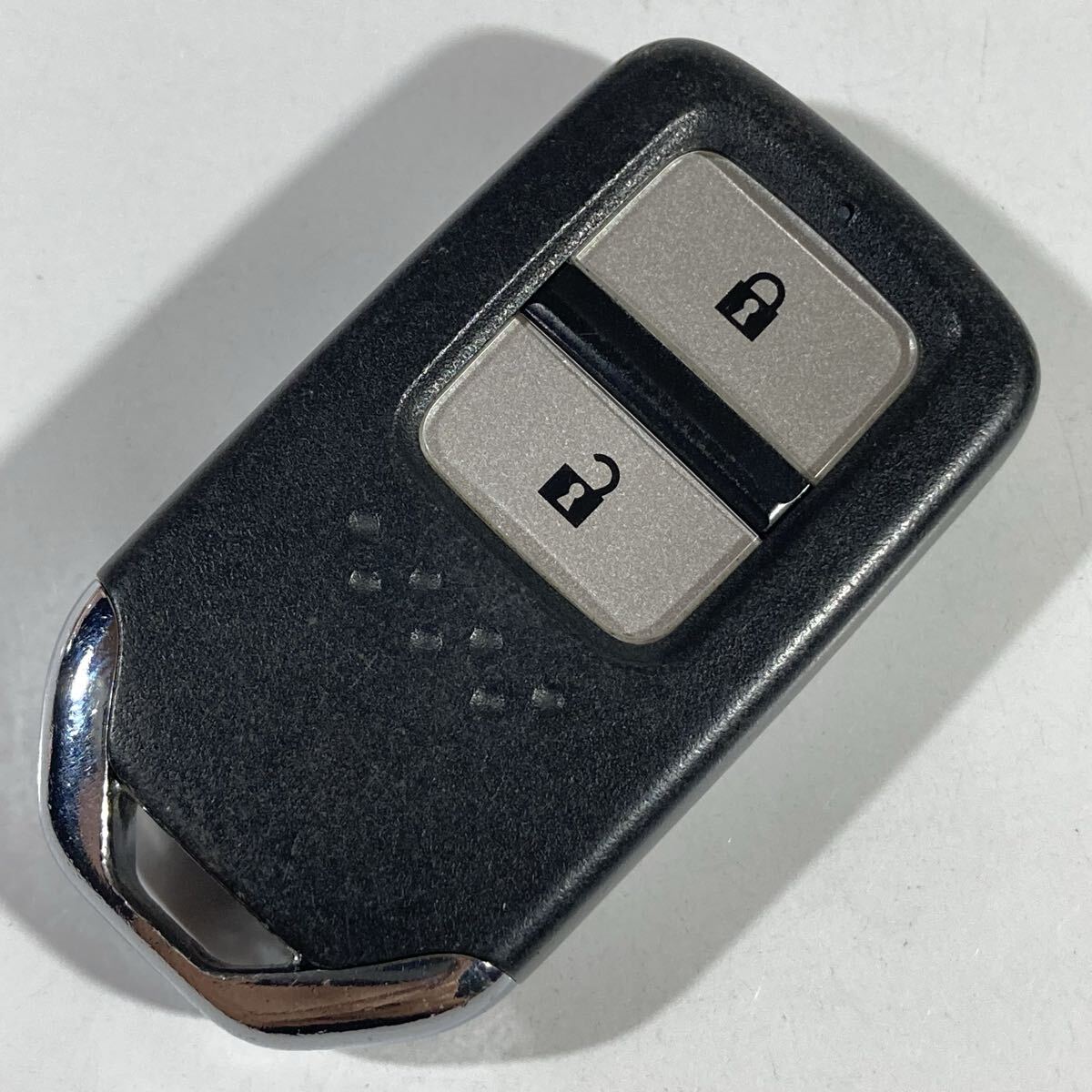 送料込 HONDA ホンダ純正 フィット シャトル ヴェゼル ジェイド T4R-J01 007-AA0102 2ボタン キーレス リモコンキー 鍵 MTI999I拍卖