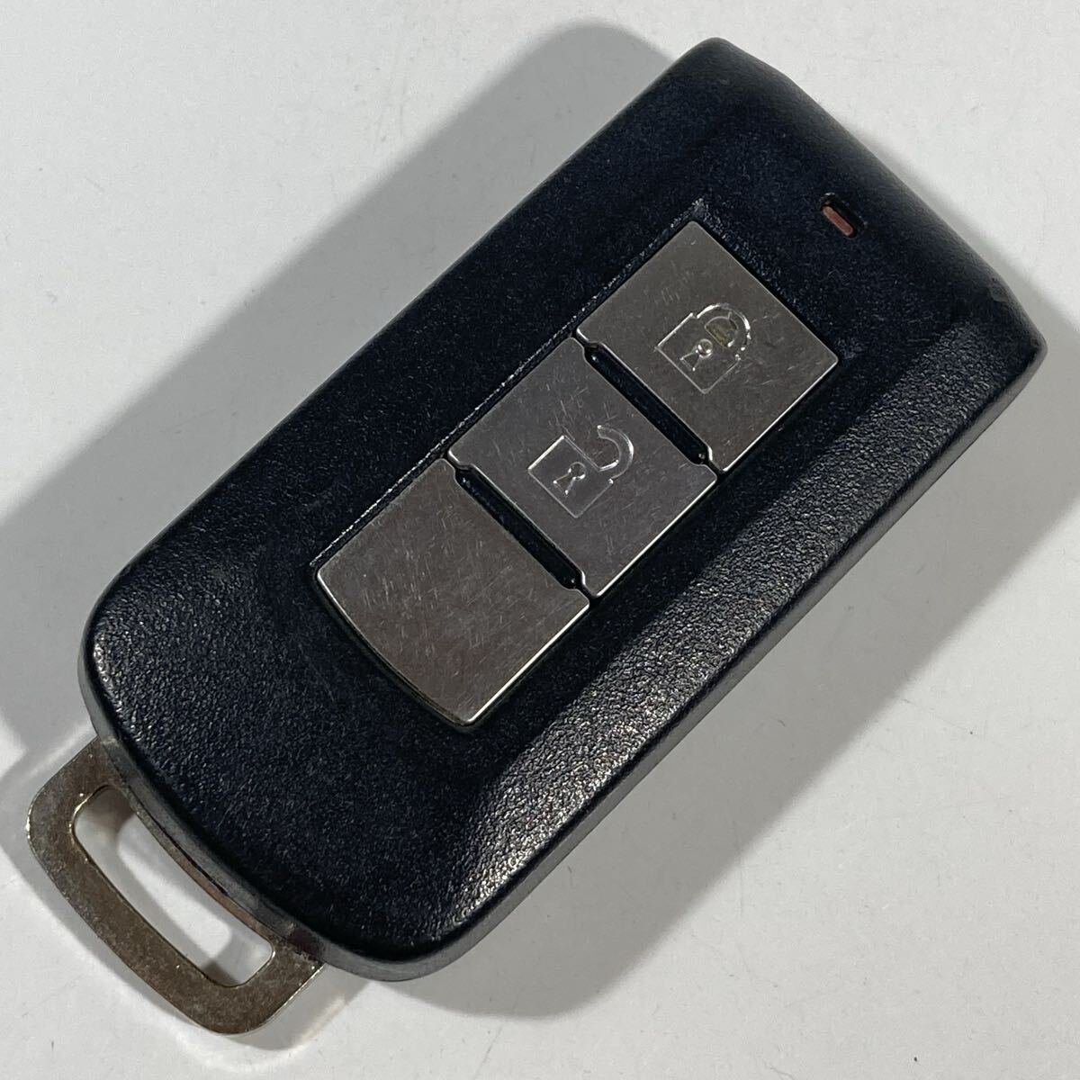 送料込 MITSUBISHI 三菱純正 EKワゴン アイ アウトランダー ミラージュ ランサー等 2ボタン スマートキー キーレス リモコン MTI736H拍卖