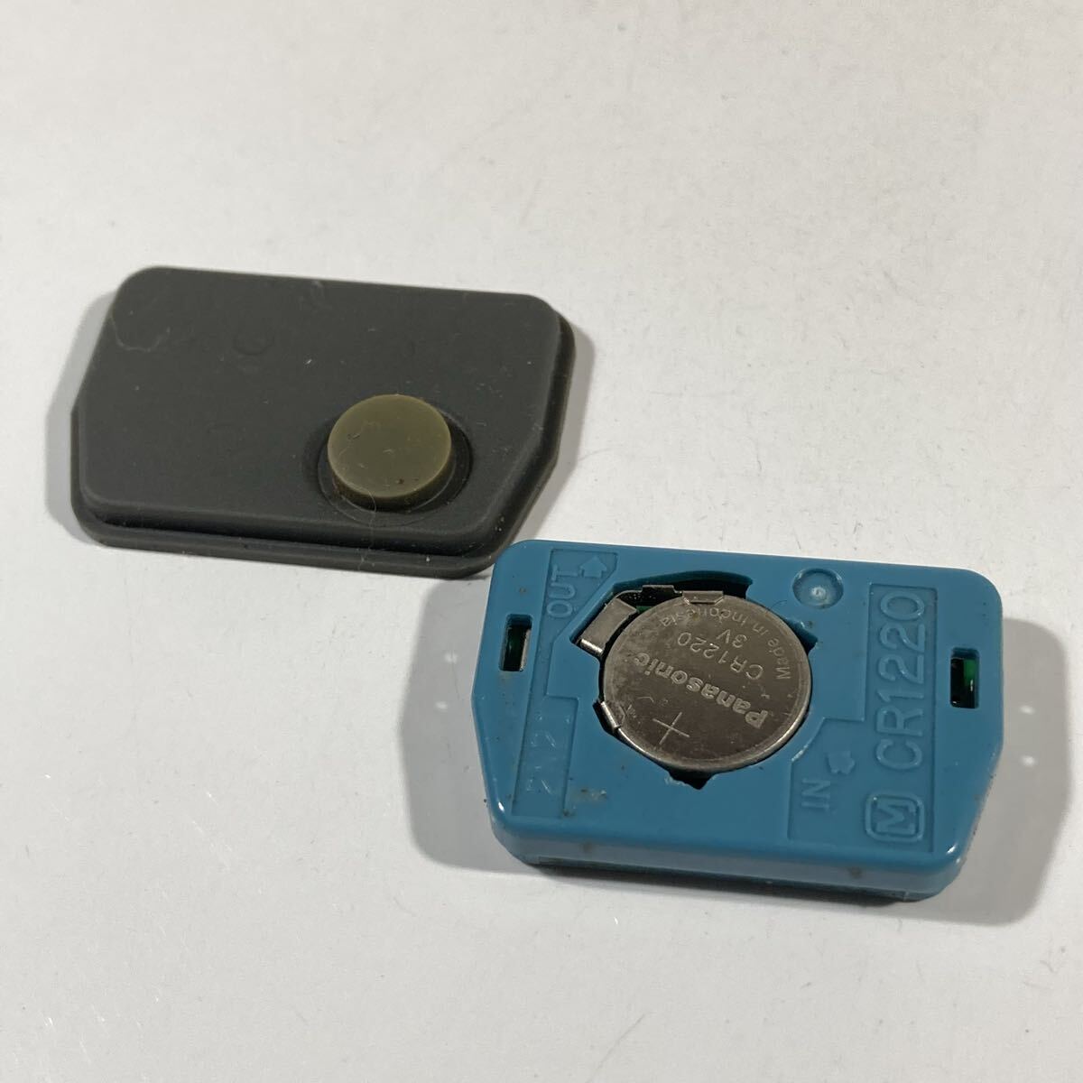 送料込 スズキ純正 MC21S MH21S ワゴンR MF21S MRワゴン DA62W エヴリィ JB23W ジムニー 1ボタン スマートキー キーレス 青基盤 MTI158J拍卖