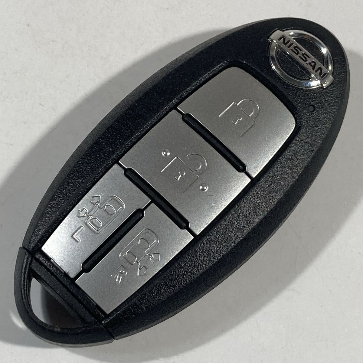 送料込 日産純正 C27 セレナ E52 エルグランド A2C96096805 両側パワスラ 4ボタン インテリジェントキー スマートキー キーレス MTI119J拍卖