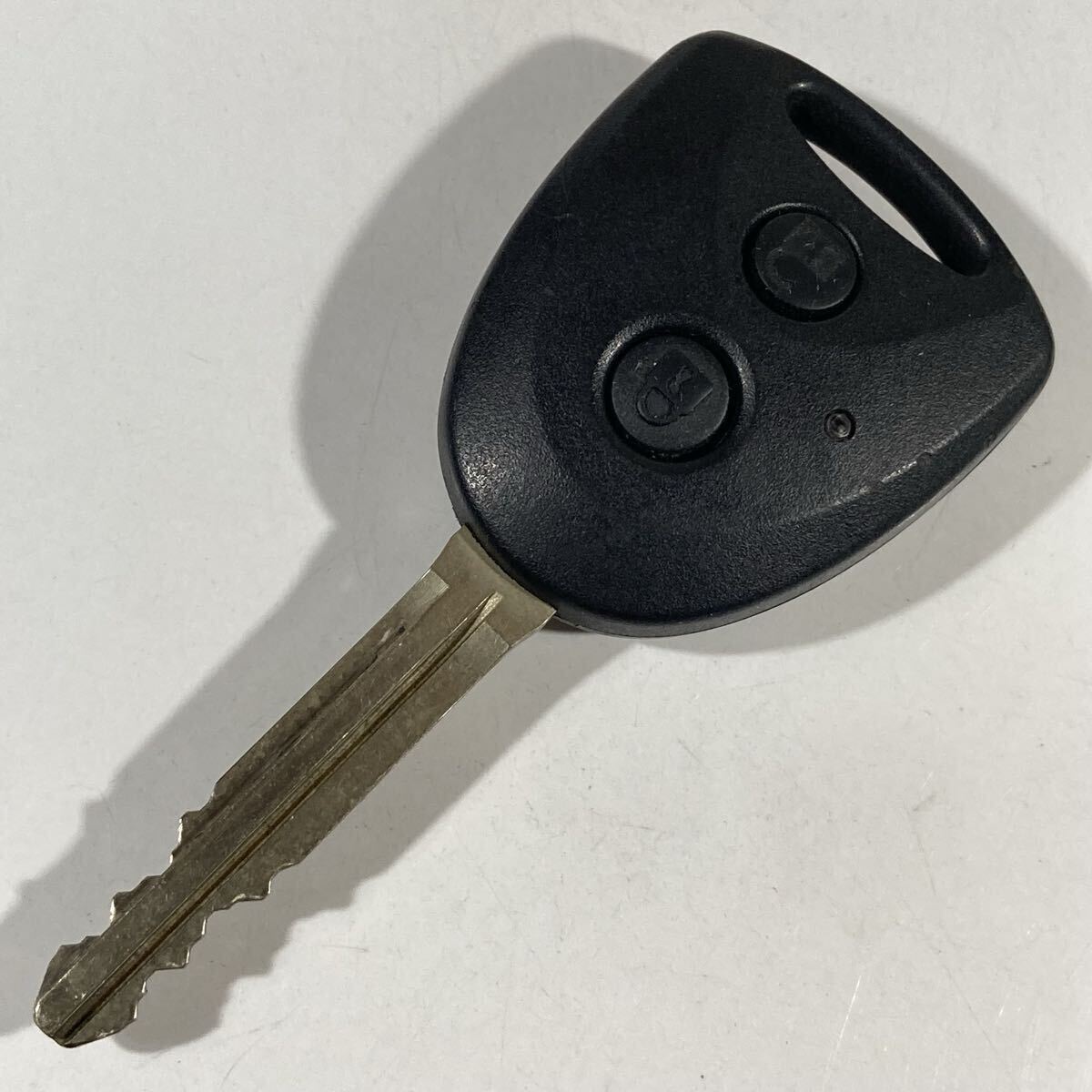 送料込 DAIHATSU ダイハツ純正 タントカスタム ハイゼットカーゴ等 007-AG0131 2ボタン スマートキー キーレス リモコン 鍵 MTI683I拍卖