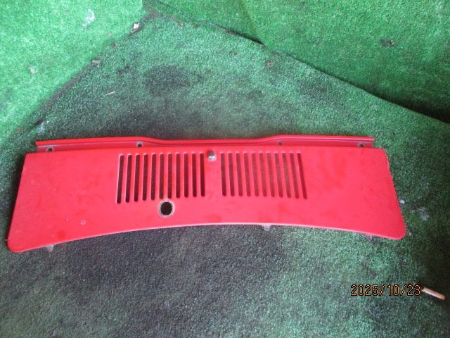 (0437)SA22C サバンナRX-7 フロントカウルトップカバー ワイパーカウル拍卖