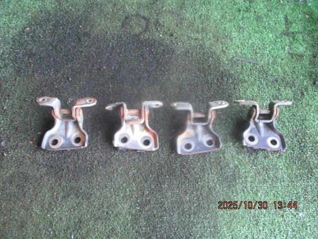 (0439)HCR32 スカイライン ドアヒンジセット BNR32GT-R拍卖