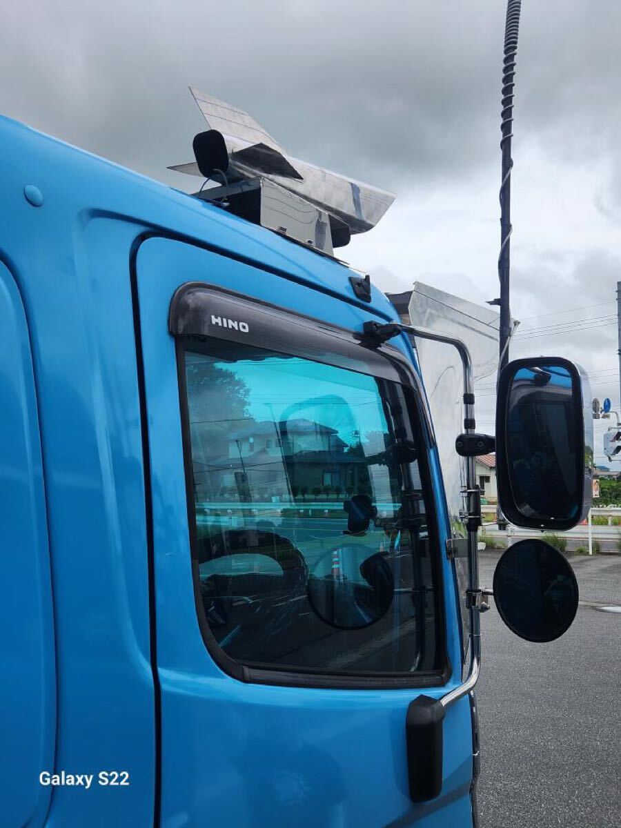 トラック用カット済みフィルム レトロブルー 運転席助手席2枚セット スーパーグレート プロフィア レンジャー クオン ギガ ファイター 他拍卖