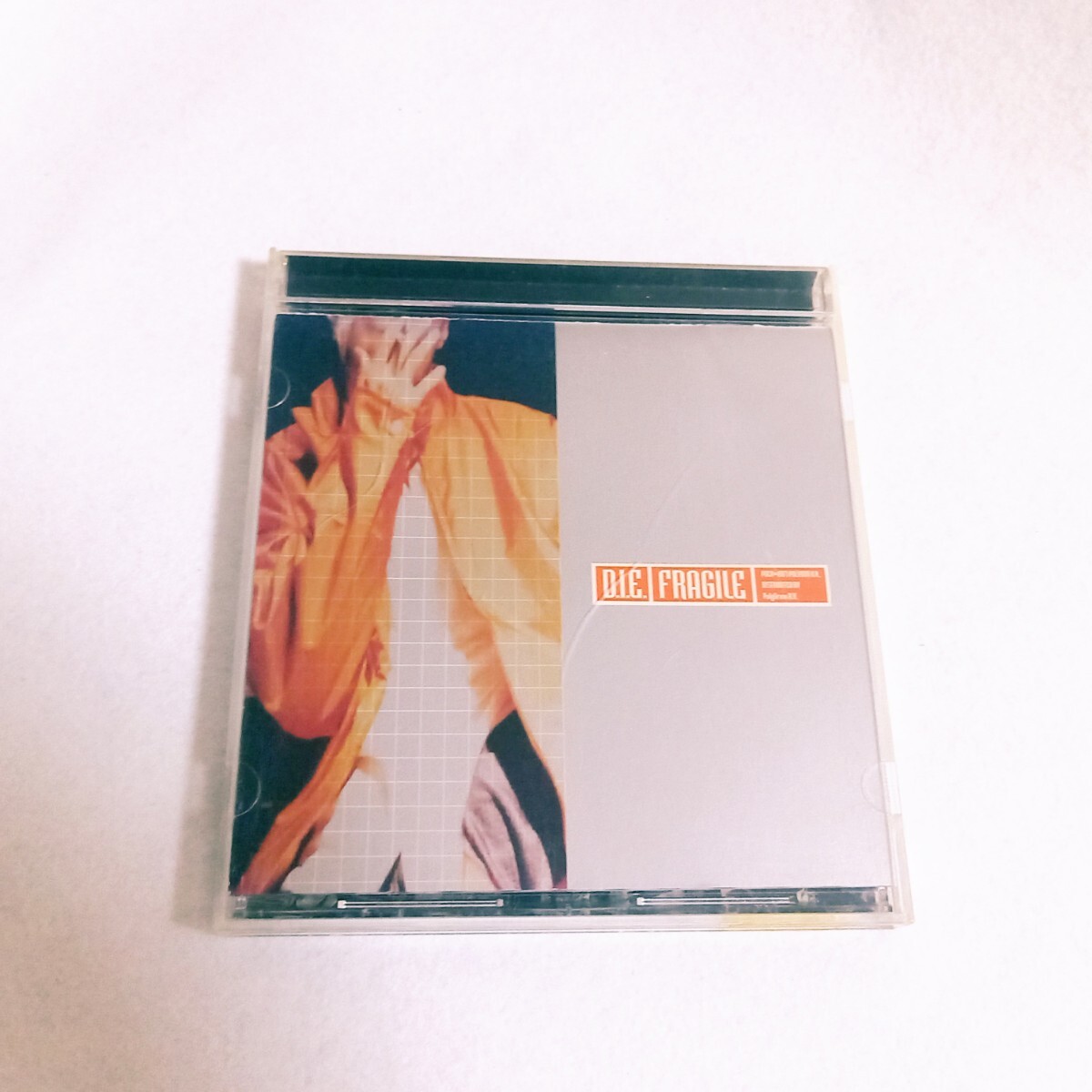 D.I.E. / FRAGILE アルバム CD 全13曲 ダイ hide with Spread Beaver DIE フラジャイル フラジール POCH-1687 ★再生確認済★【同梱可能】拍卖
