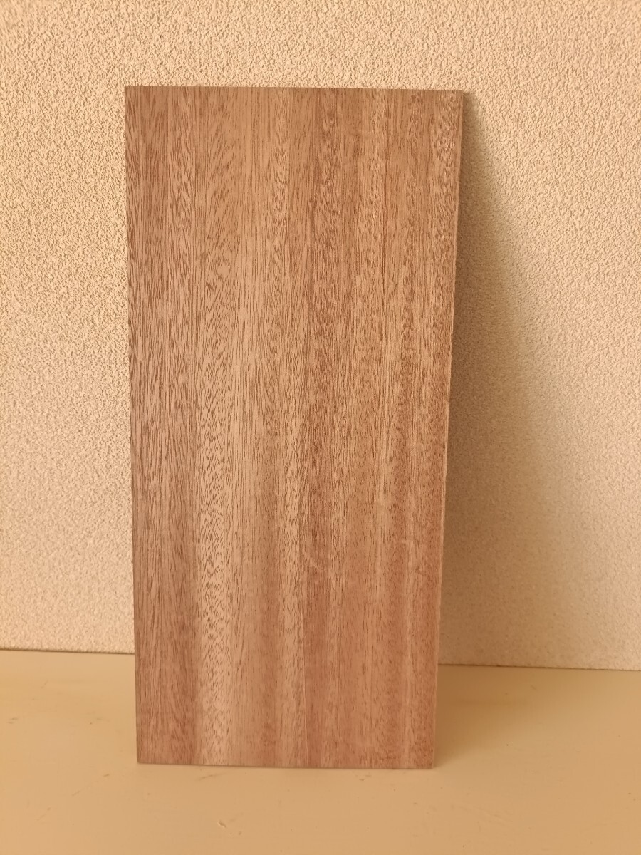 【薄板3mm】マホガニー(32) 木材拍卖