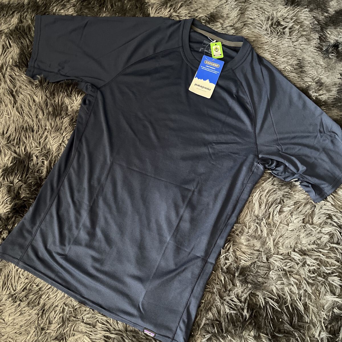 パタゴニア●メンズ キャプリーンライトウェイトT●サイズS (アジアフィットM)●ネイビーブルー●未使用拍卖