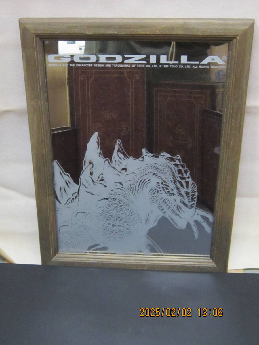 ‘1998_GODZILLA【ゴジラ・パブミラー】木枠 〈TOHO_CO LTD認定グッツ〉拍卖