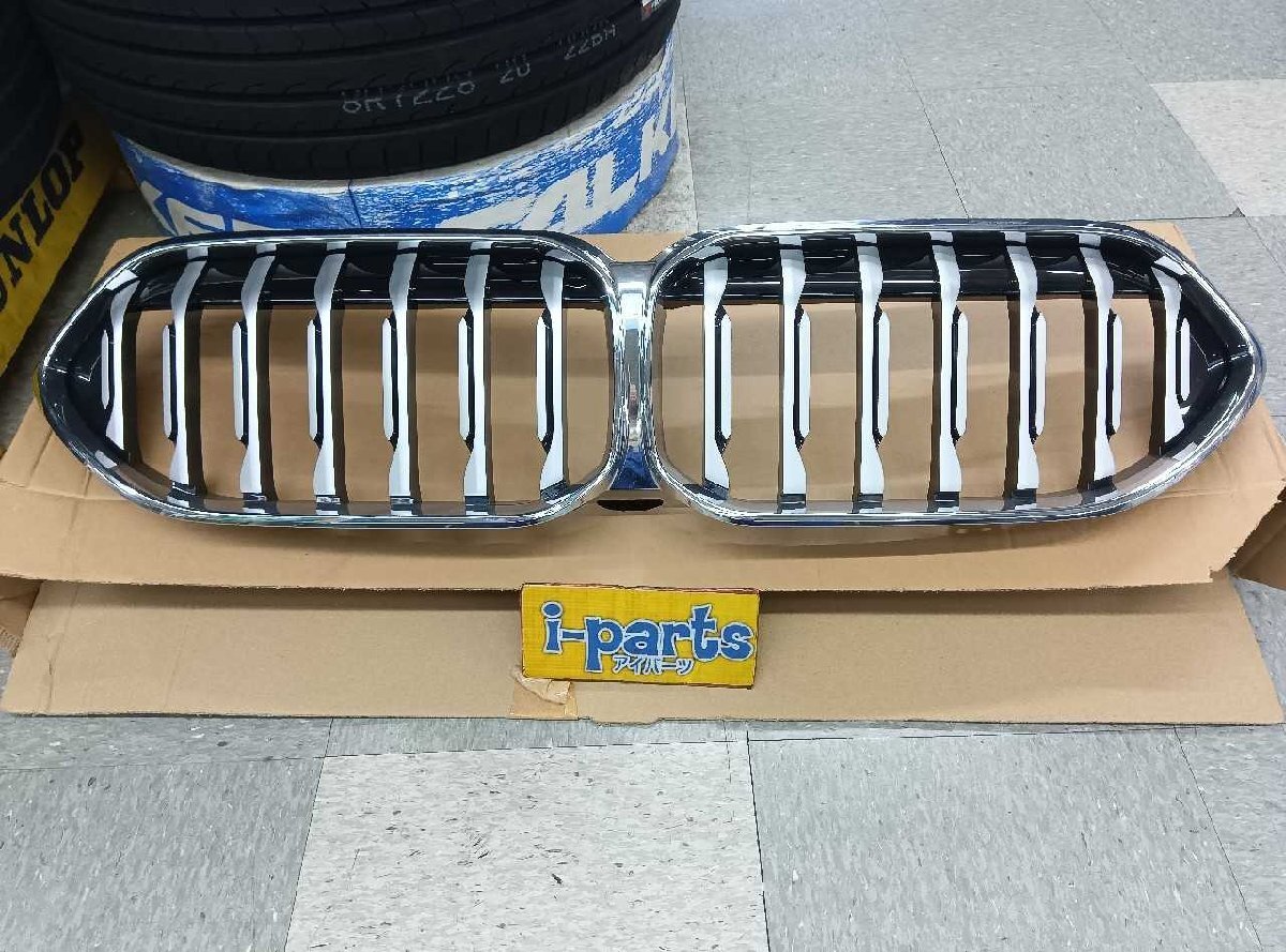 越谷 09-127501 BMW (F44) グランクーペ 純正 キドニーグリル 2シリーズ 越谷拍卖