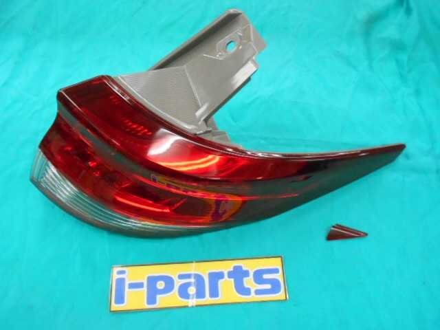 エスティマ(50系)中期純正テール 右外 ジャンク品 現状販売商品 太田拍卖