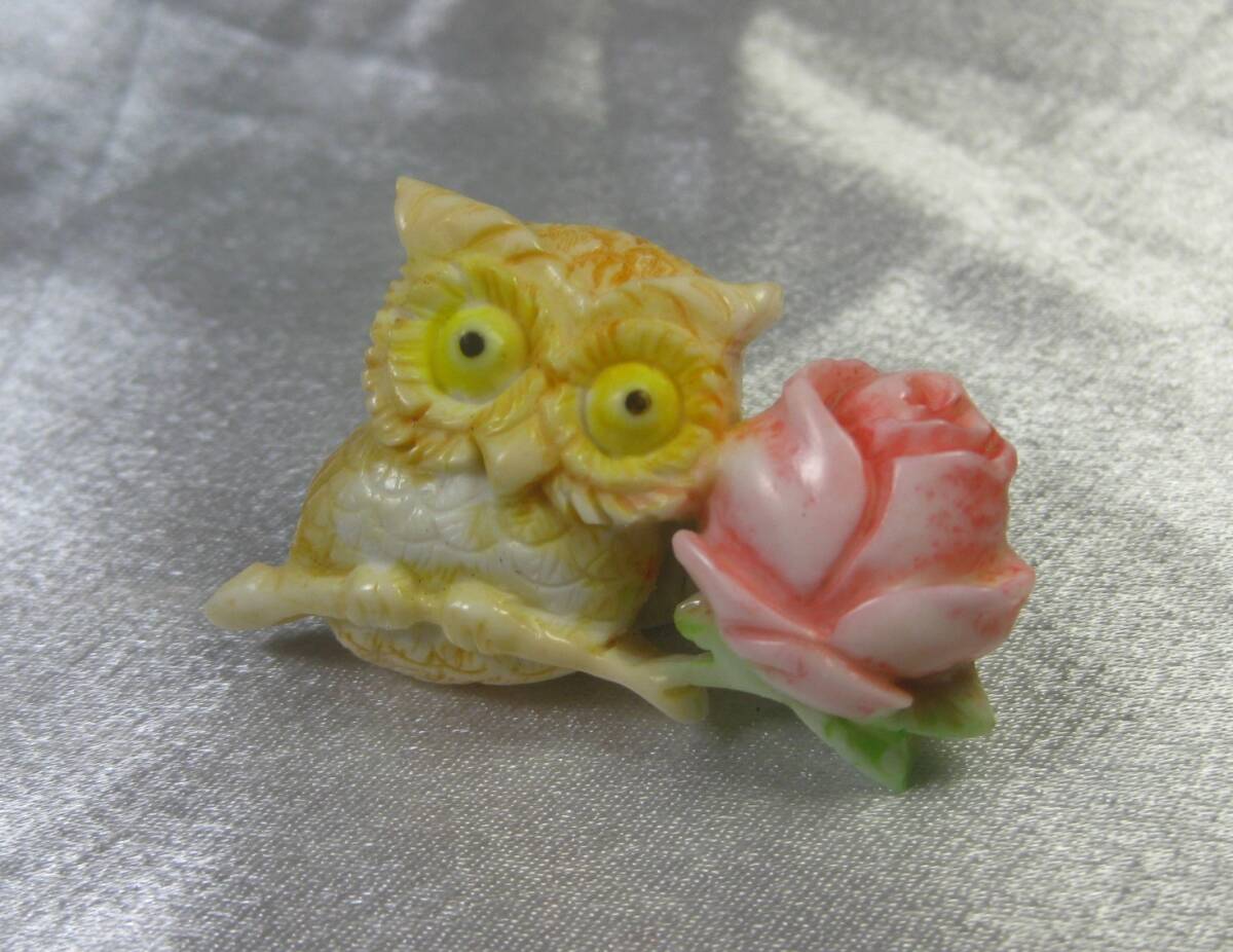 秋の森・梟 「フクロウとバラ」      和装飾り・帯留め拍卖