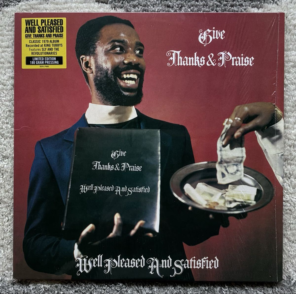 Well Pleased And Satisfied / Give Thanks & Praise ◎ 再発盤 / Burning Sounds拍卖