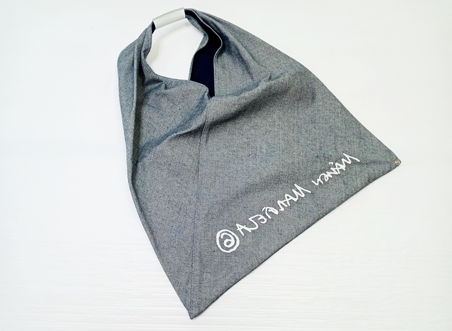 下松)【極美品】MM6 メゾンマルジェラ ジャパニーズ トライアングル ミディアム デニム トート バッグ ◆N2510092 NK29A拍卖