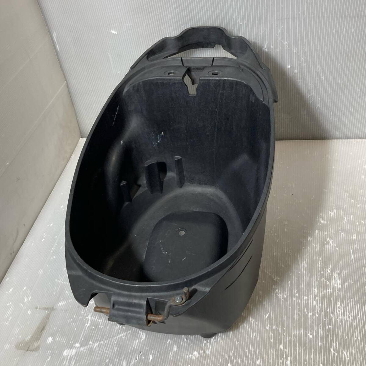 HONDA ディオ50 AF68 メットインボックス DIO ホンダ拍卖