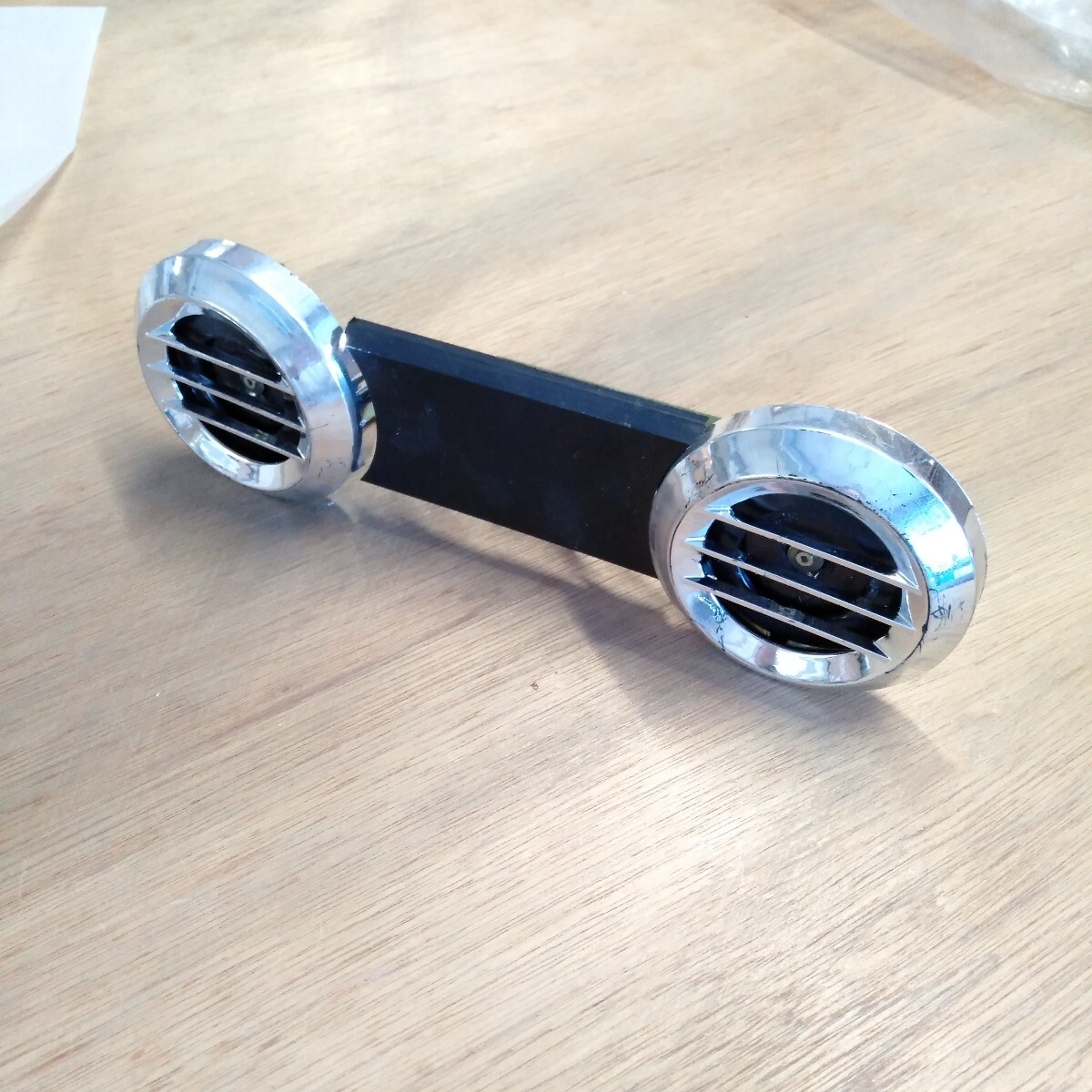 バイク ホーン メーカー不明 保管品 新品ですが、傷あります拍卖