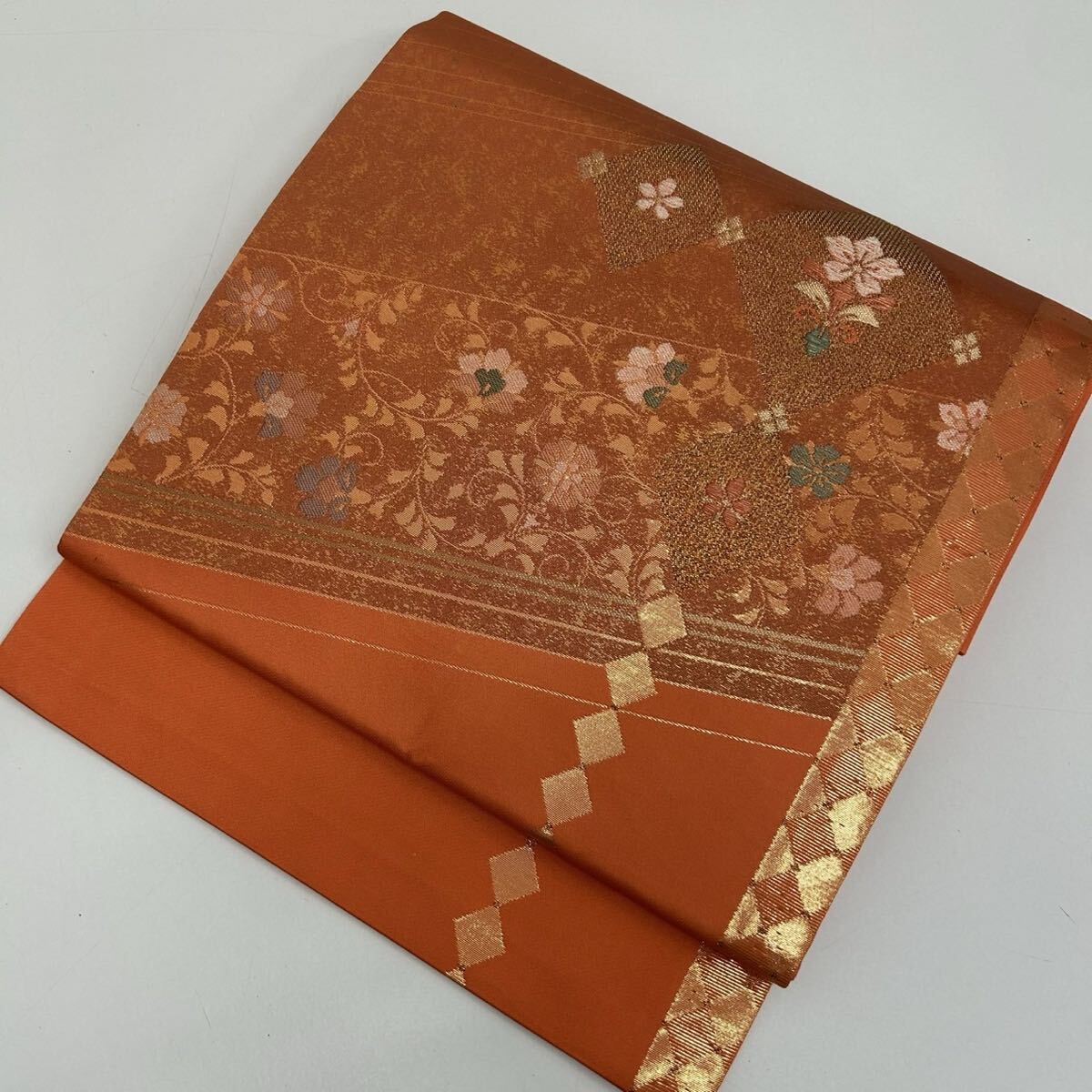 名古屋帯 唐織 花唐草 上品な加工 九寸 着物 正絹 W-5406拍卖