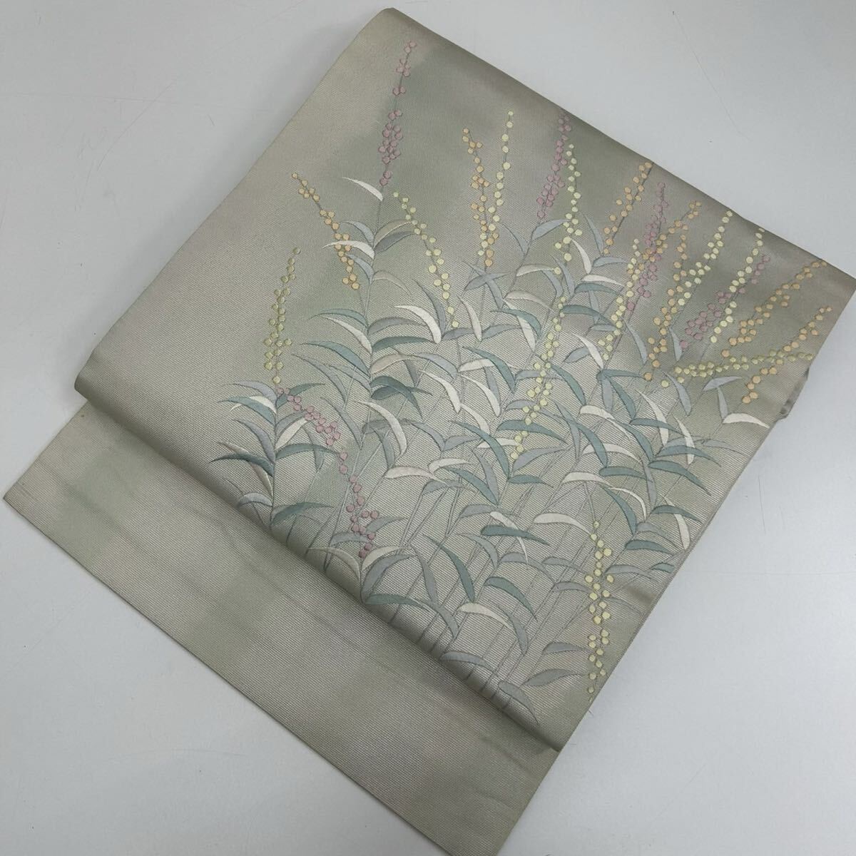 名古屋帯 刺繍の上品な加工 蘇州刺繍 九寸 着物 正絹 W-5414拍卖