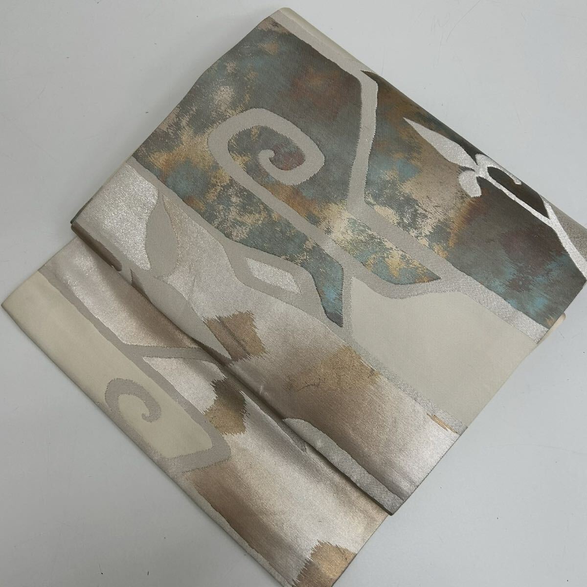 名古屋帯 引き箔 上品なデザイン 九寸 正絹 着物 W-5656拍卖