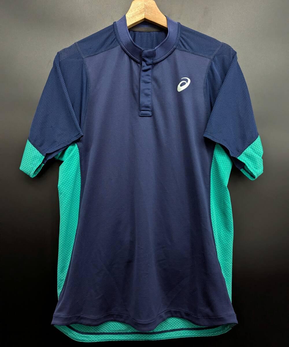 4768C 送料185円♪ asics アシックス C2 ネイビーxグリーン 通気性 メッシュ系生地 襟ボタン 半袖 スポーツ Tシャツ M拍卖