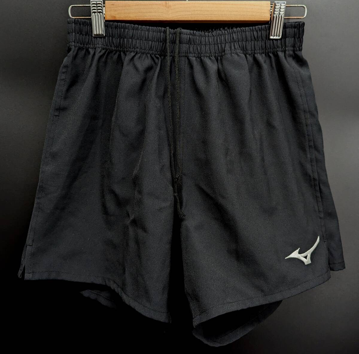 4561C 送料185円♪ Mizuno ミズノ メンズ テニス バドミントン 刺しゅうロゴ 1ポケット ショートパンツ ハーフパンツ Lサイズ拍卖