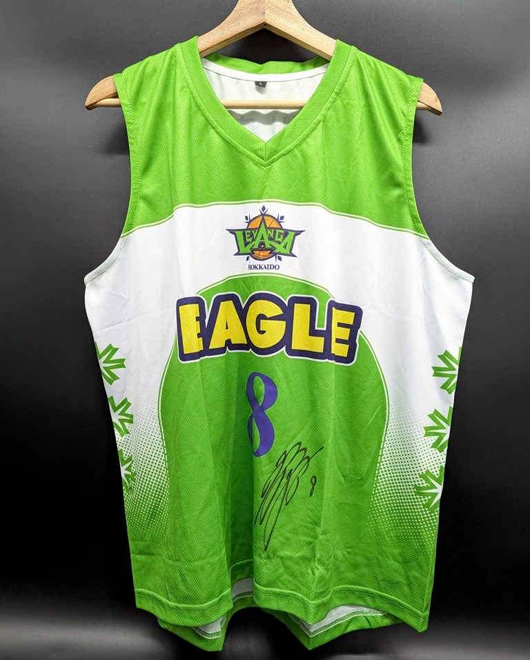 4737C 送料185円♪ バスケ Bリーグ レバンガ北海道 直筆サイン入り ユニフォーム Lサイズ拍卖