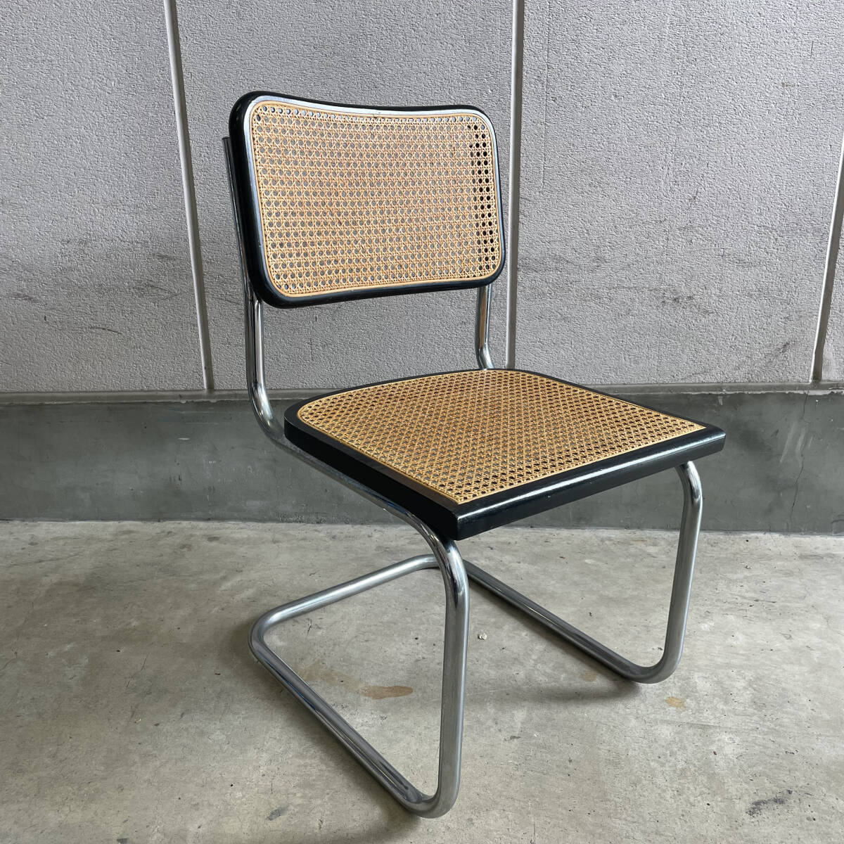 7b2377 チェスカチェア風 リプロダクト ラベル無 メーカー不明 ダイニング チェア ラタン 籐 メッシュ スチール パイプ 天然素材 イス 家具拍卖