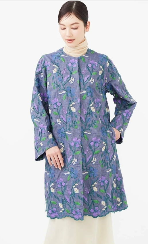 未使用★シビラ★日本製 フラワーエンブロイダリーデニムコートM【送料無料】143,000円拍卖