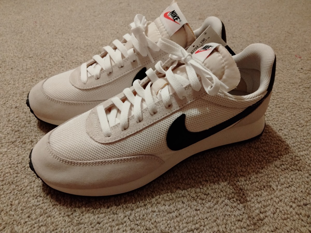新品未使用 NIKE AIR TAILWIND 79 size US10.5 28.5cm ホワイト ナイキ エアテイルウインド79 スニーカー拍卖